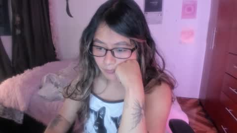 Stephanie  online show from February 4, 1:41 am