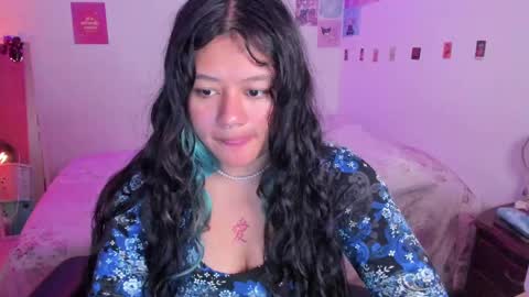 Stephanie  online show from January 13, 2:07 am