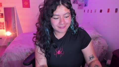 Stephanie  online show from January 9, 1:50 am