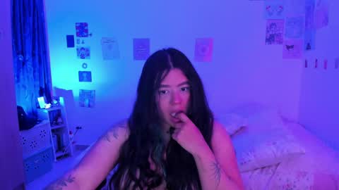 Stephanie  online show from December 26, 12:57 am