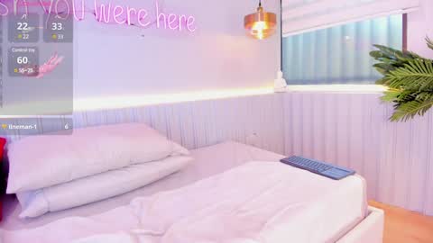 Stephany  online show from January 18, 4:53 pm