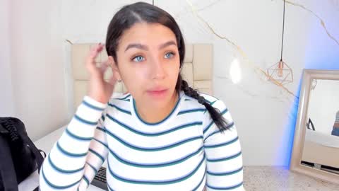 Snapshot of stephanysc chatting on January 27, 9:55 pm Stefanny online show from January 27, 9:55 pm