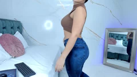 Stefanny online show from September 22, 11:25 pm