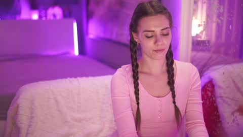 stephie0404 online show from January 20, 10:59 pm