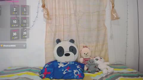 Snapshot of stepmom_slut_50_ chatting on December 19, 1:18 am Angie mature online show from December 19, 1:18 am