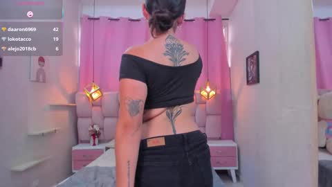 stheisy_evans online show from September 13, 9:56 pm