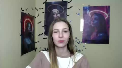 Amalia online show from March 10, 1:00 pm