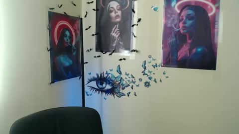 Amalia online show from September 22, 6:12 am