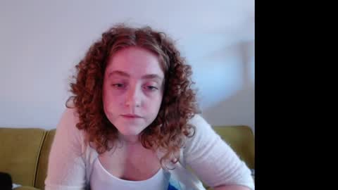 Strawberrylotsacake online show from October 13, 5:26 pm