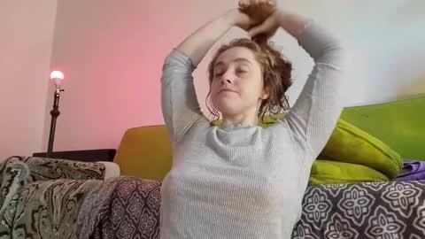 Strawberrylotsacake online show from October 5, 2:55 pm