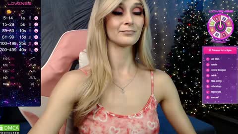 Snapshot of strongalice chatting on January 2, 10:11 pm The best athletic body on the site online show from January 2, 10:11 pm