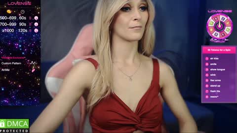 Snapshot of strongalice chatting on February 6, 10:32 pm The best athletic body on the site online show from February 6, 10:32 pm