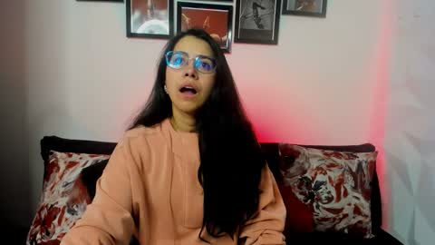 Snapshot of studcb_ chatting on September 22, 12:31 am studcb_ online show from September 22, 12:31 am