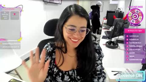 Snapshot of studcb_ chatting on October 15, 9:50 pm studcb_ online show from October 15, 9:50 pm