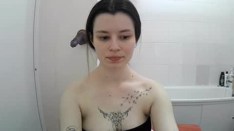 Megan online show from November 5, 8:03 pm