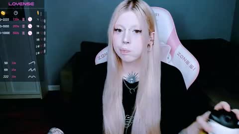 succubus_leslie online show from October 2, 11:21 pm