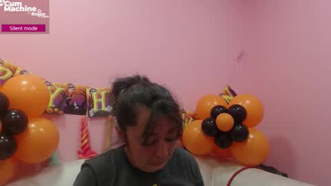 Sucky  online show from October 10, 11:59 am