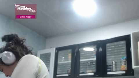 Sucky  online show from April 8, 12:18 pm