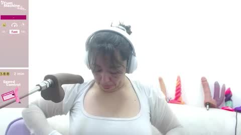 Sucky  online show from February 4, 12:30 pm