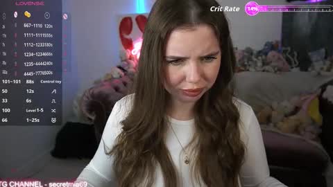 Mia online show from September 26, 9:45 pm