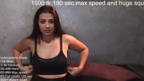 Snapshot of sugar_skin chatting on October 19, 7:49 pm sugar_skin online show from October 19, 7:49 pm