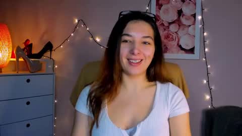 Megan online show from December 13, 8:54 am