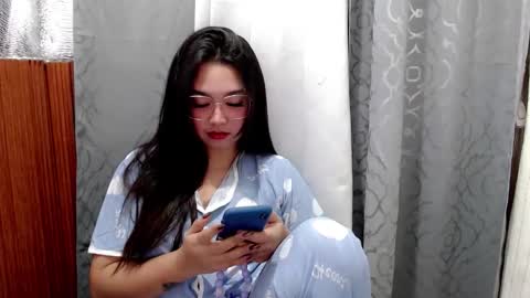 Sugar online show from September 8, 7:02 pm