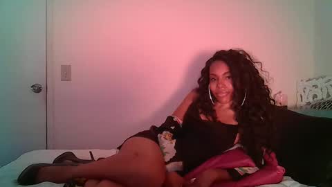 Kim Lee online show from February 23, 4:28 pm