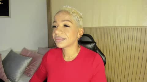 Snapshot of summer_night_ chatting on October 2, 11:59 am Summer online show from October 2, 11:59 am