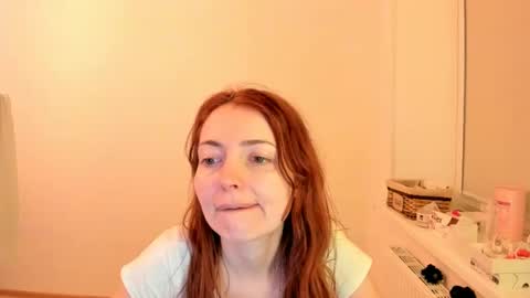 Summer Preston online show from January 6, 9:43 pm