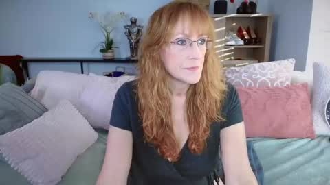 SummerKnightzzz online show from January 22, 1:11 pm