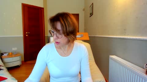 summerliza online show from January 7, 8:24 am