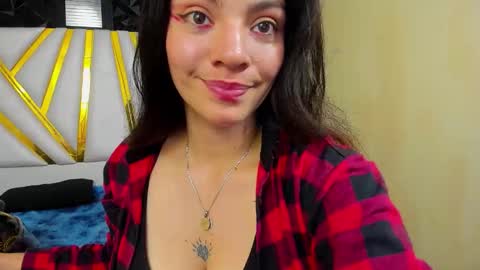 moon1 online show from April 23, 3:36 pm