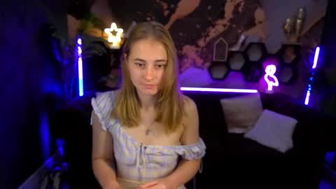 Alisa online show from September 18, 7:07 am