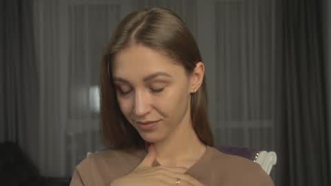 Kate online show from December 13, 3:32 pm