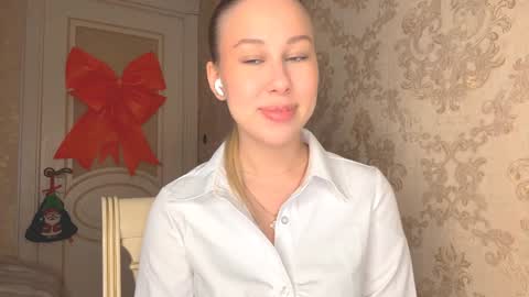 Hello My name is Mary nice to meet you  Telegram cuuutekitten online show from December 22, 3:59 pm