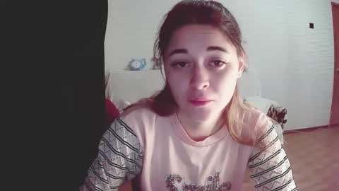 Snapshot of sunnygirlnicole chatting on February 13, 3:50 am SunnyGirlNicole online show from February 13, 3:50 am