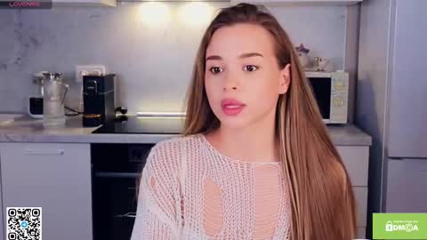 Sally online show from March 6, 9:31 pm