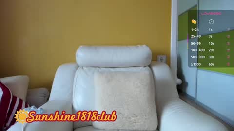 Snapshot of sunshine1818club chatting on October 24, 9:16 am Angela Sunshine1818club online show from October 24, 9:16 am