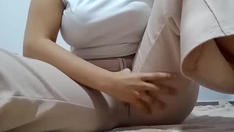 Annie online show from September 19, 9:58 pm