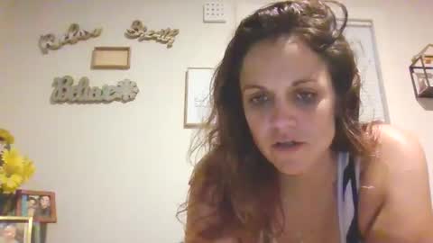 WATCHMEMAKEYOUCUM online show from December 17, 1:27 pm