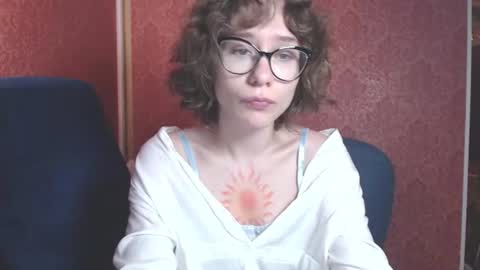 Hella online show from August 5, 11:05 am