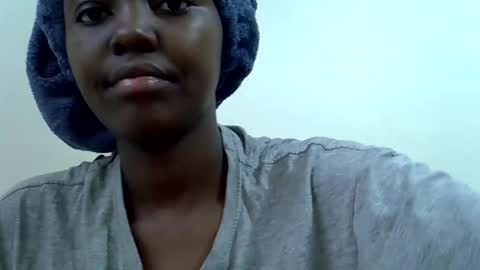 Snapshot of supersweet_pie chatting on October 18, 7:33 am supersweet_pie online show from October 18, 7:33 am