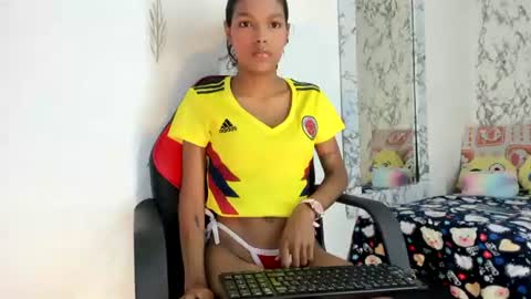 suri online show from June 11, 6:16 pm