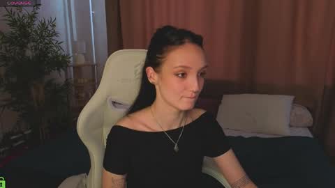 Annie online show from June 2, 1:28 am