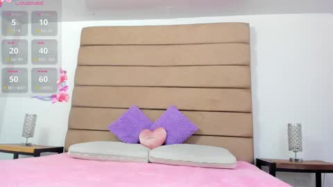 Susan online show from October 3, 10:15 pm