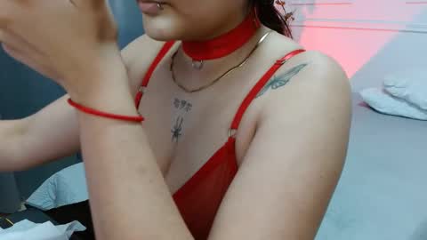 susana online show from December 7, 8:05 pm