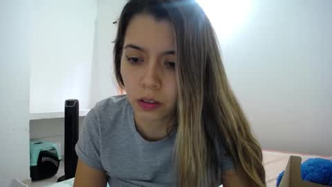 Snapshot of susanaduncann chatting on February 25, 9:37 pm Susana online show from February 25, 9:37 pm