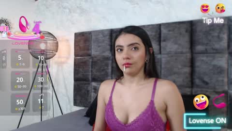 Susan online show from October 8, 9:52 pm