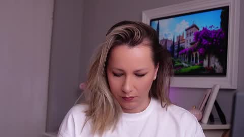 SusanJewel online show from March 26, 7:43 am